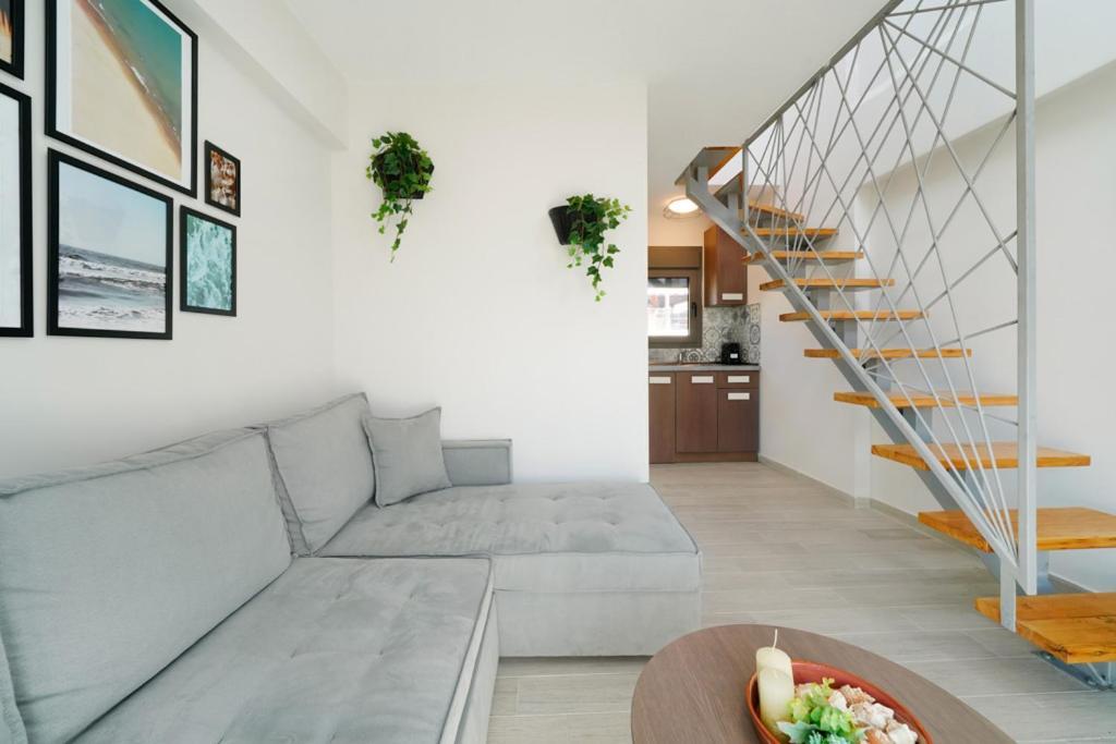 Apartment Theros By The Sea