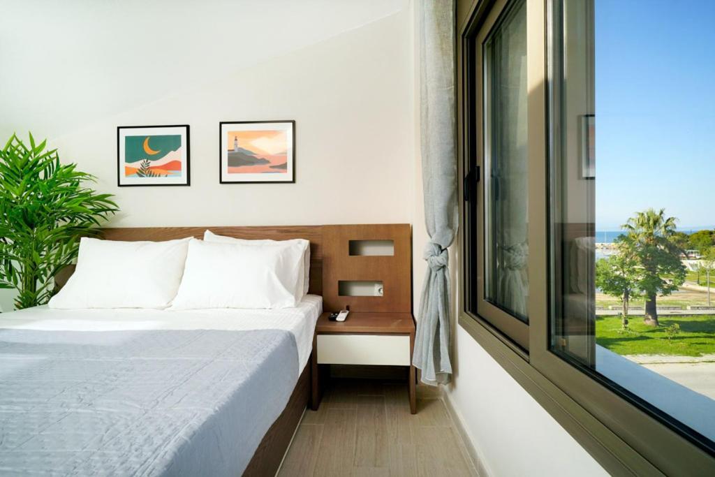 Apartment Theros By The Sea