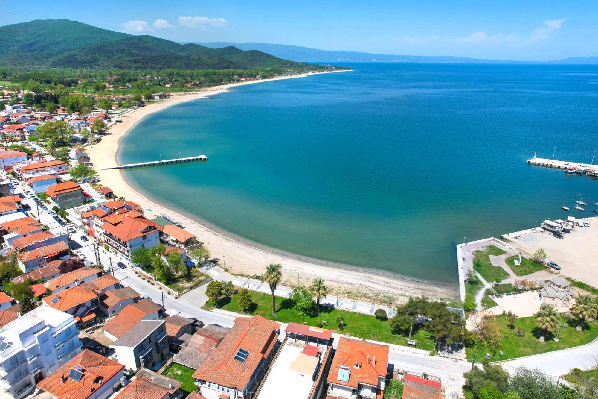 Theros By The Sea Apartment *